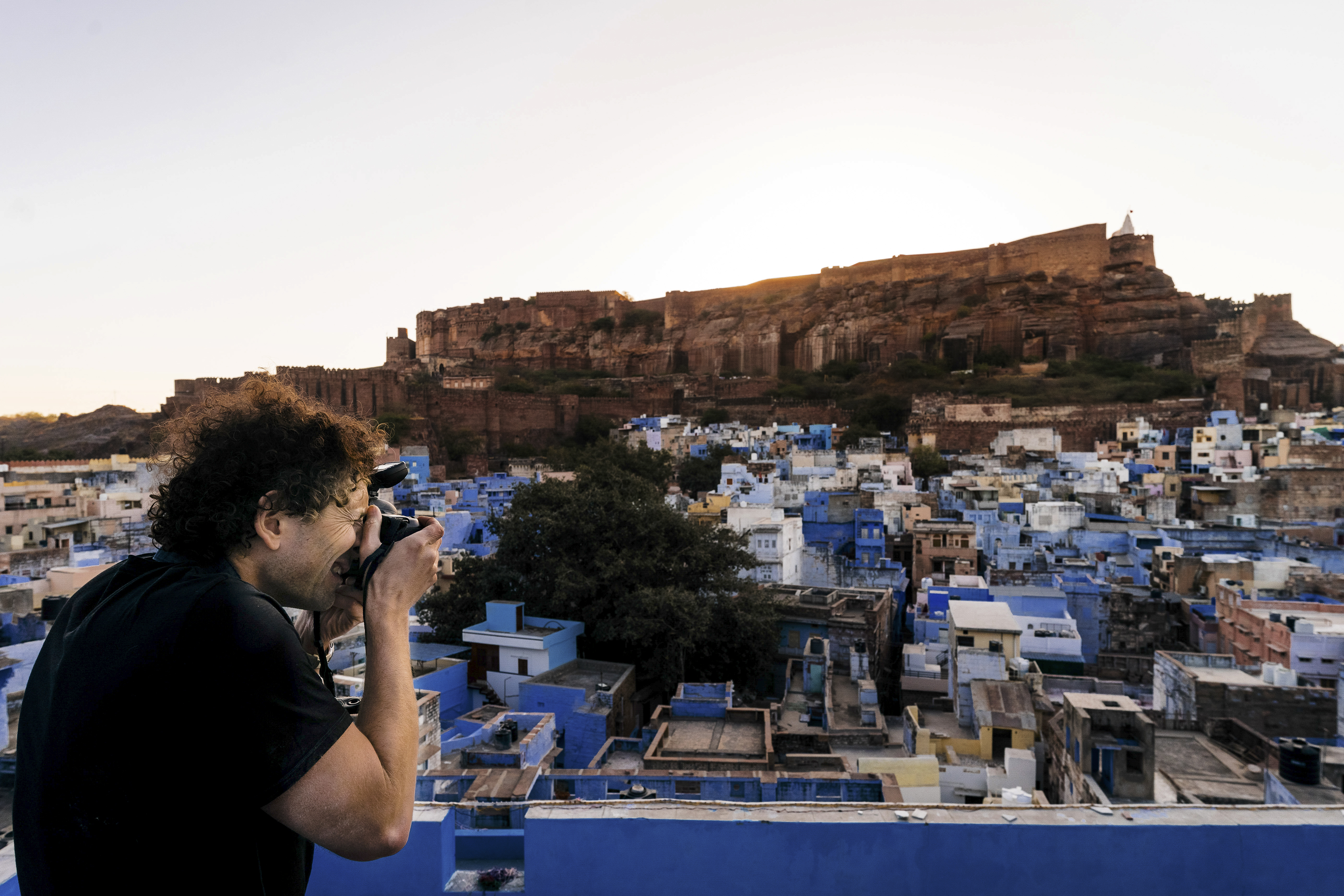 Profoto-B10-Shivali-Chopra-BTS-03.jpg