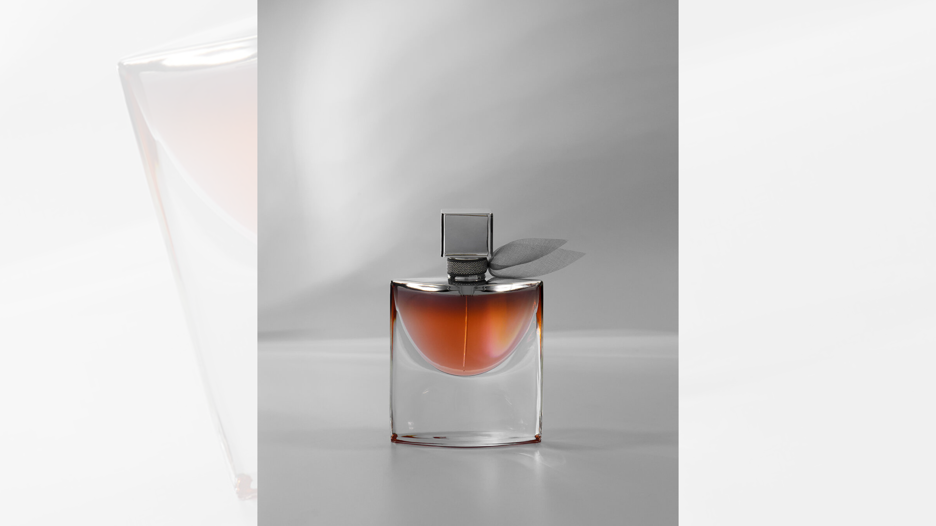 shooting-perfume-bottles-3.png