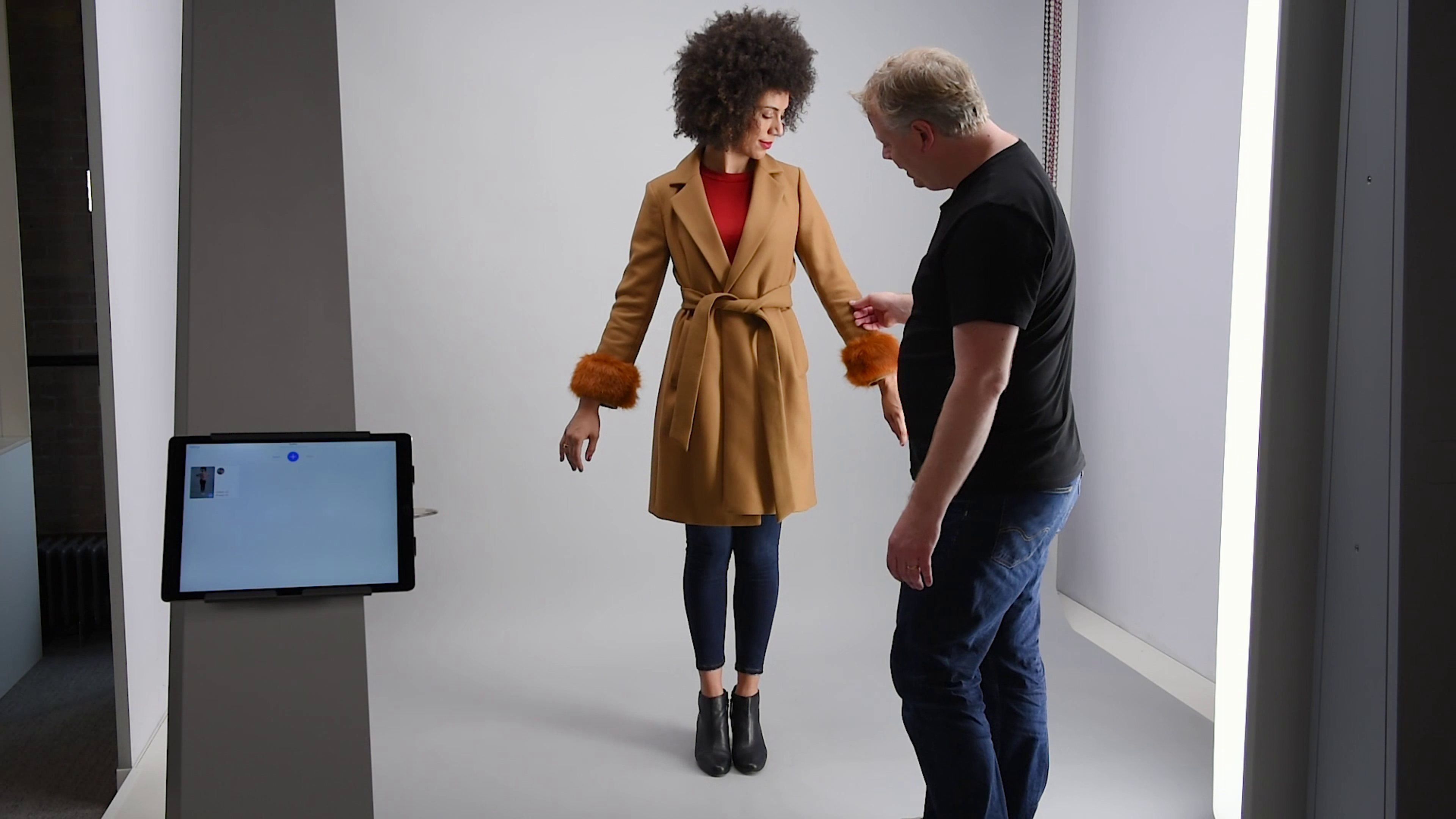 how-to-coat-model-photo.png.png