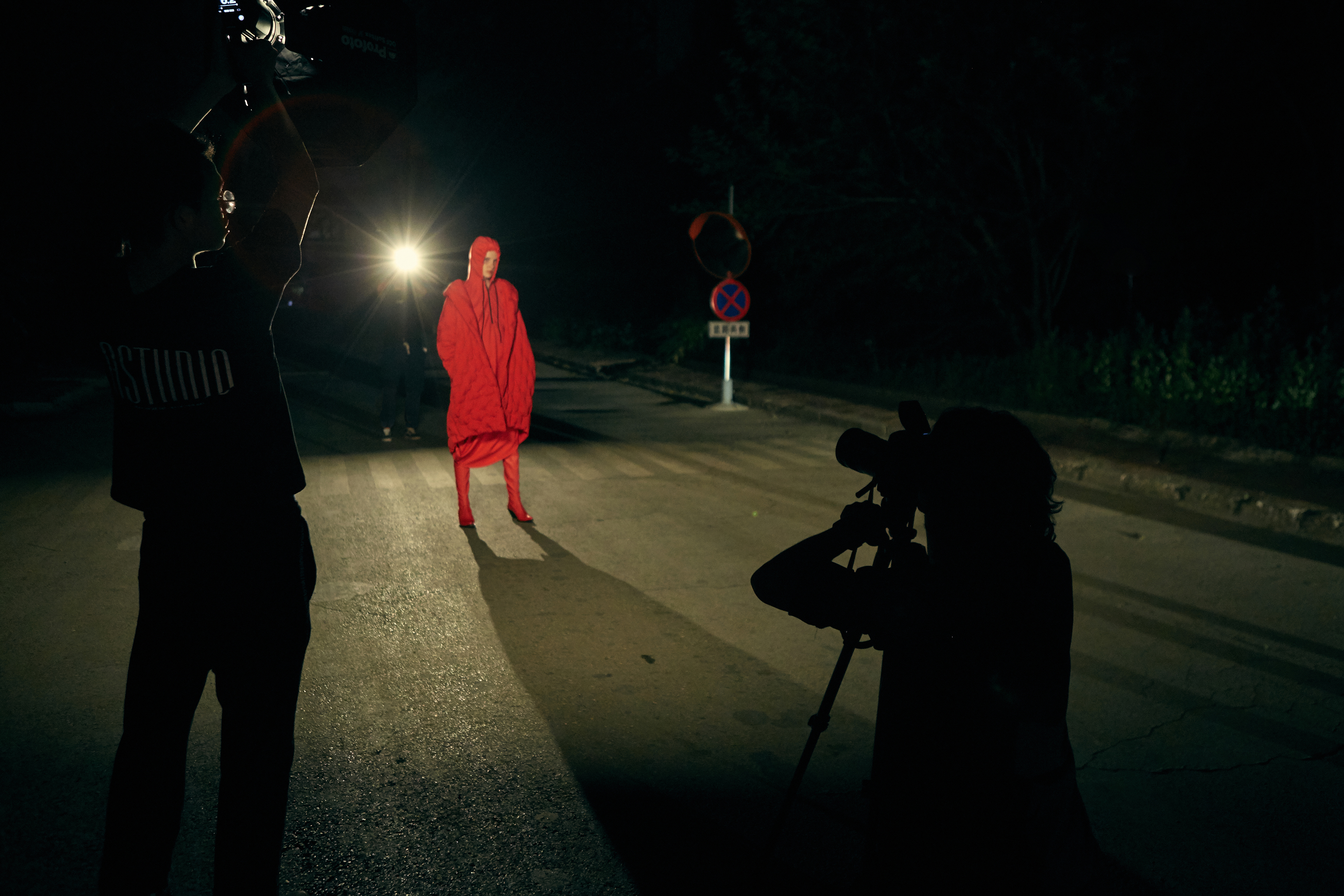 Profoto-B10-NAME-BTS-25.jpg