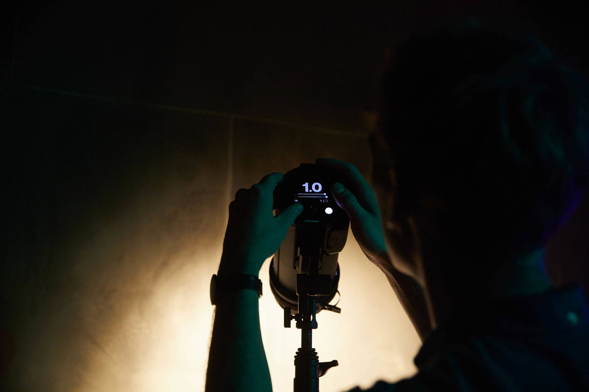 Profoto B10X and B10X Plus versatile lights for video and Profoto B10X and B10X Plus versatile lights for video and