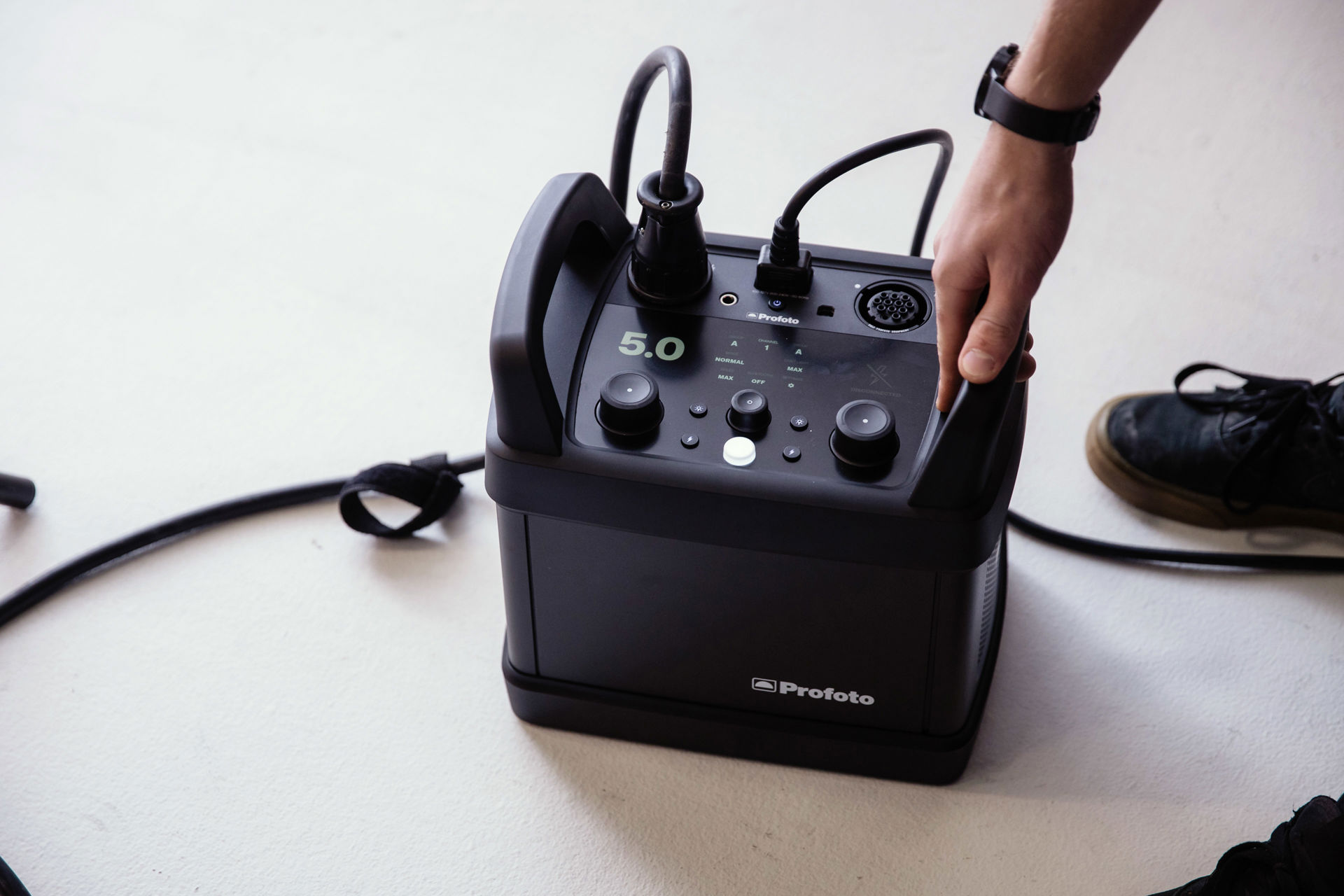 Profoto オンラインストアでプロフェッショナルなライティング機材を